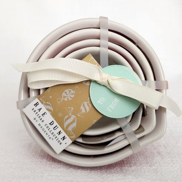 Rae Dunn Pink & Red Peppermint Stripe Measuring Cup Set for Christmas, New NWT - Picture 3 of 5